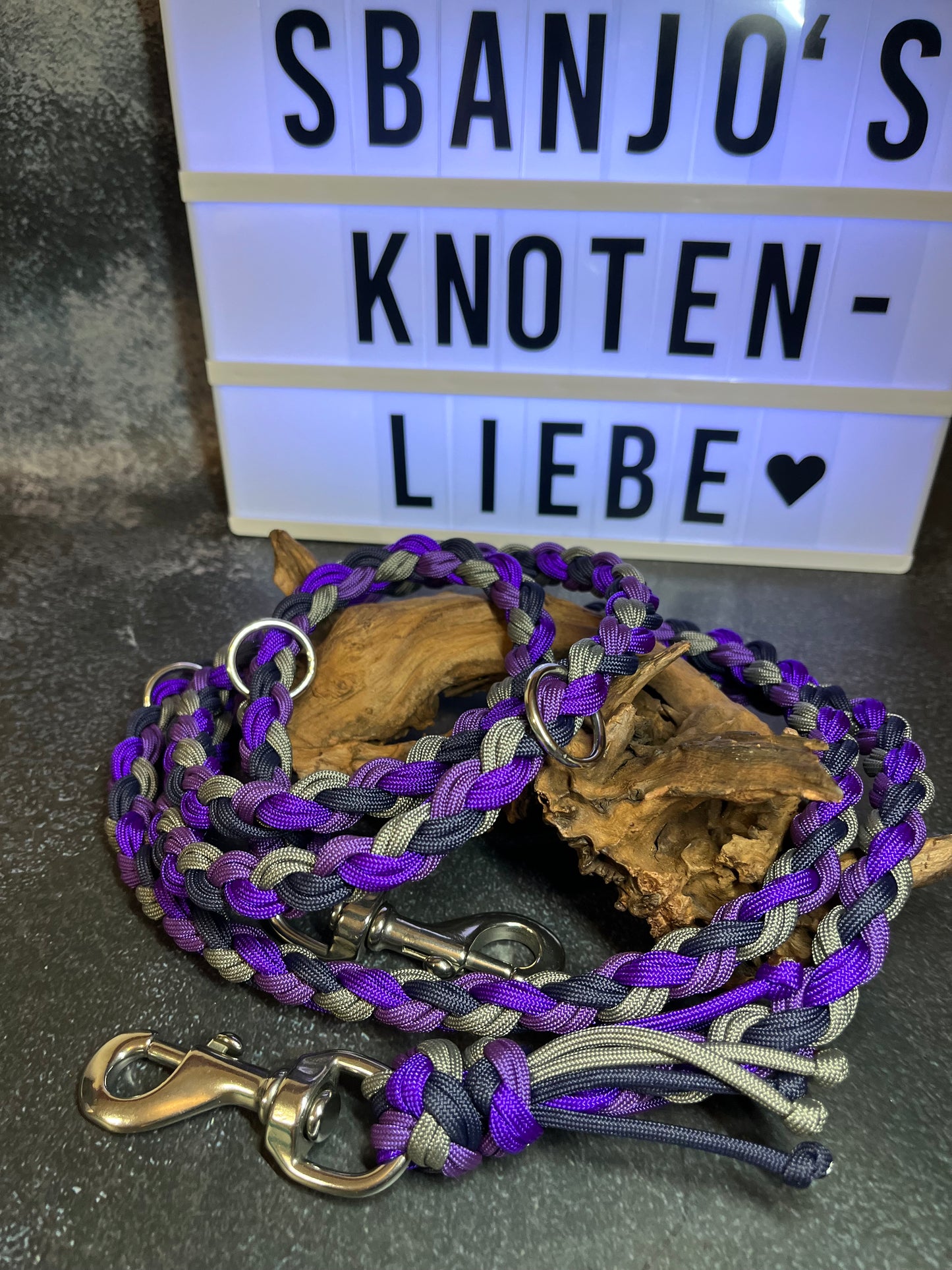 Leine "Rundgeflochten" - Schwarz/ Charcoal Grey/ Dark Violet/ Acid Purple (2m)